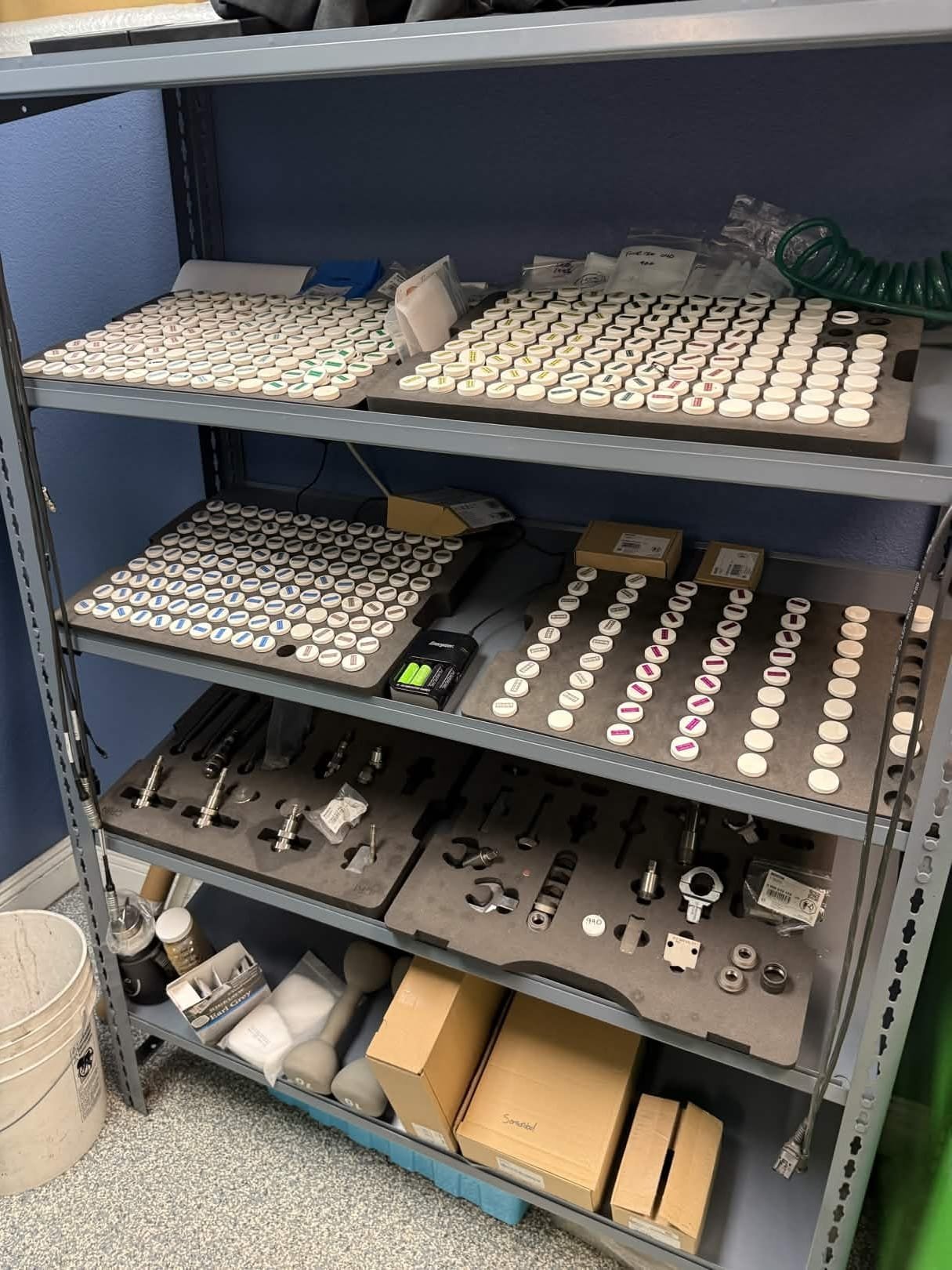 Precision common rail injector shim inventory organized by size