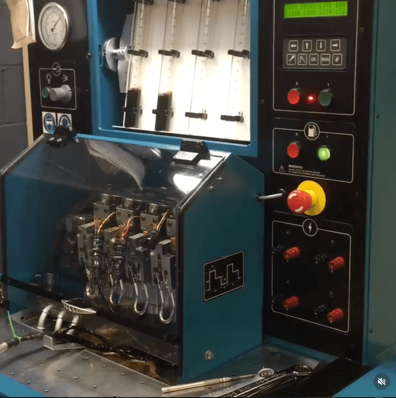 Hartridge test machine actively testing a common rail diesel injector