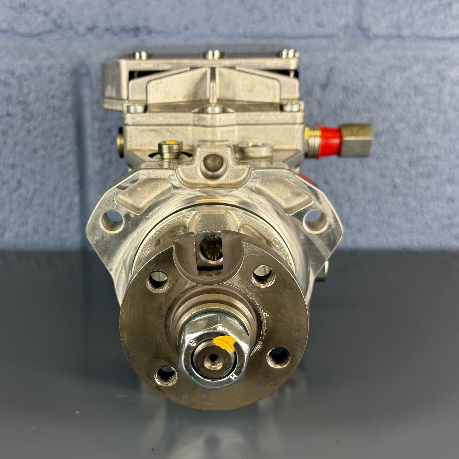 Perkins 1106C / Caterpillar 3056E VP30 24-Volt Injection Pump — Bosch Reman 0470006003 — view 4