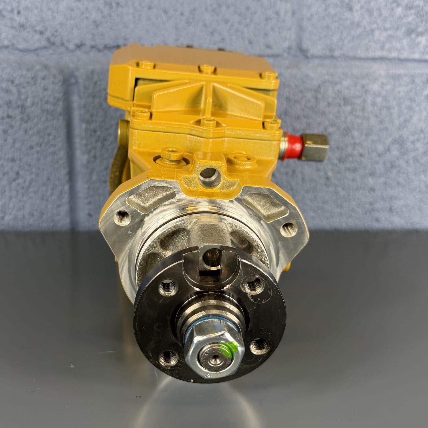 Perkins 1104C-E44T / Caterpillar 3054E VP30 injection pump 0470004014, Bosch Authorized Remanufactured by VFI, view 3