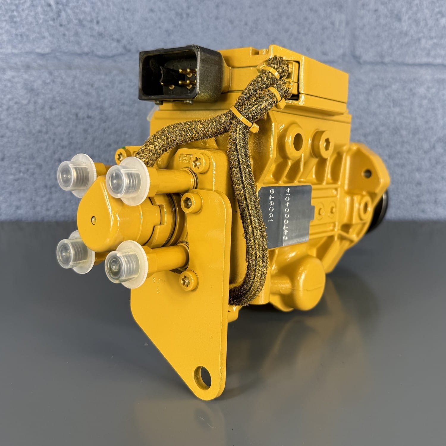 Perkins 1104C-E44T / Caterpillar 3054E VP30 injection pump 0470004014, Bosch Authorized Remanufactured by VFI, view 7