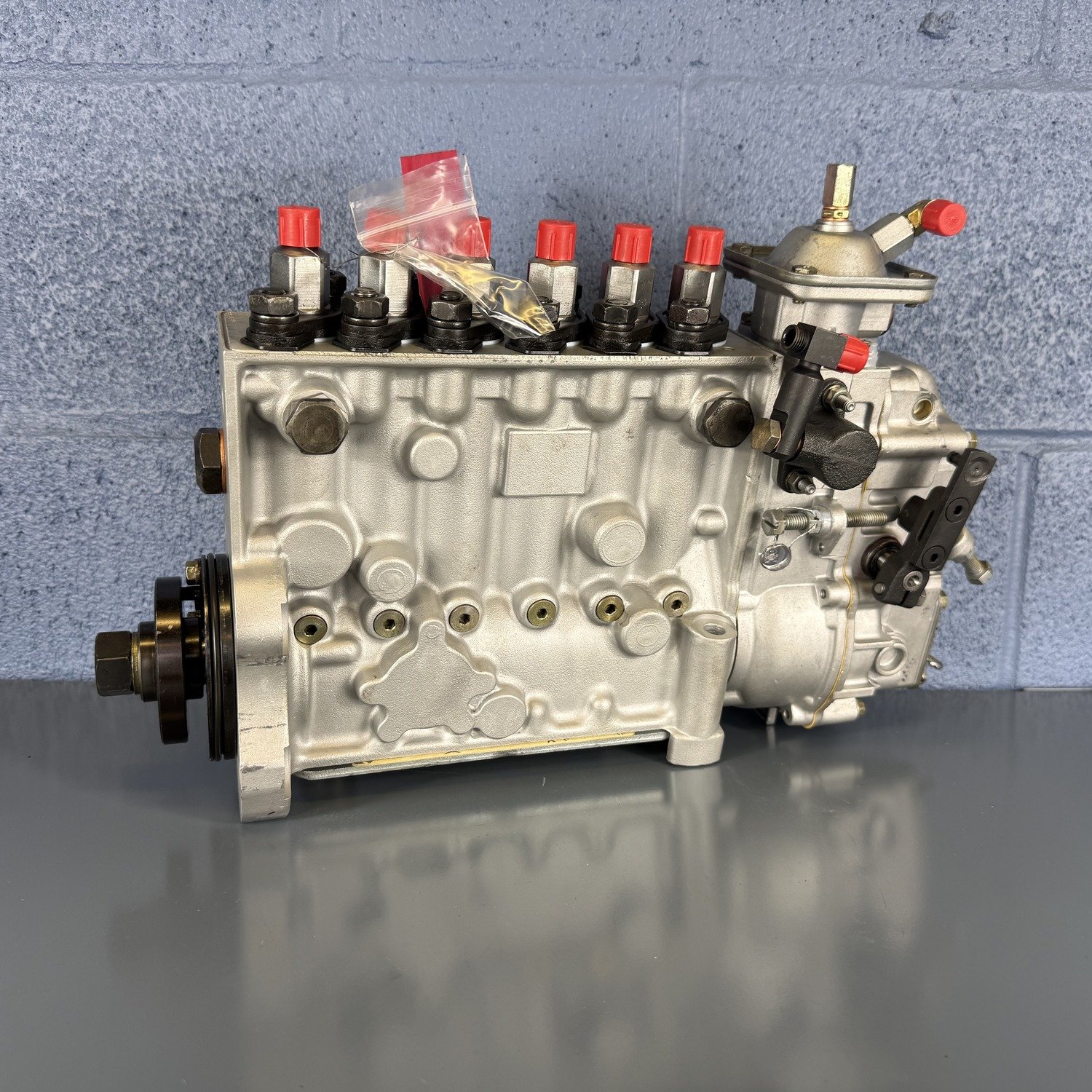 Rebuilt inline injection pump, side angle