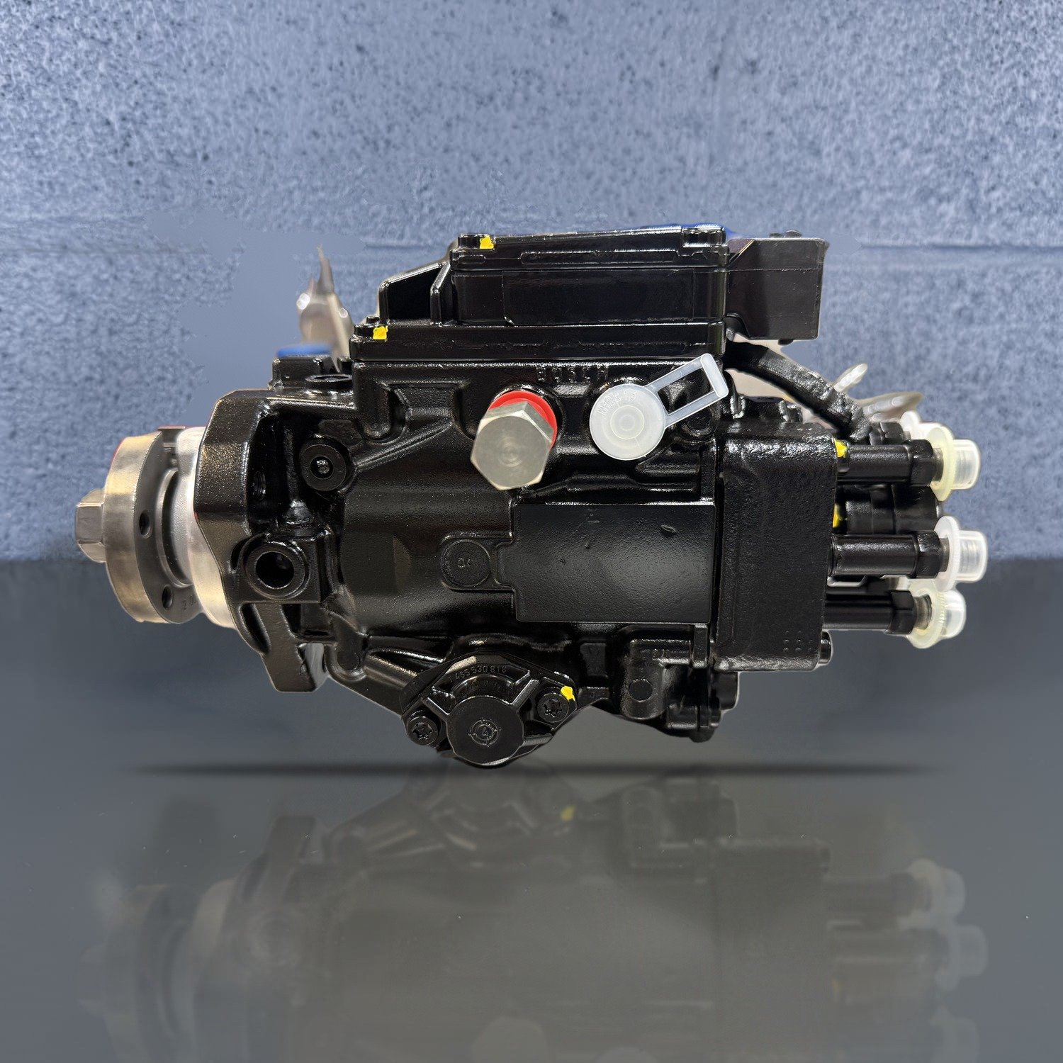 Bosch Authorized Remanufactured VP30 injection pump 0470006007, drive side view